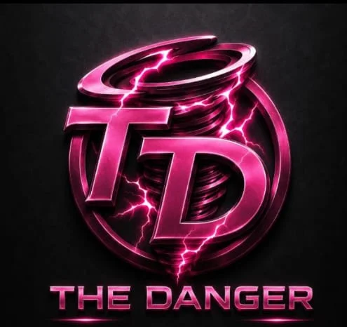 THE DANGER E SPORTS team crest